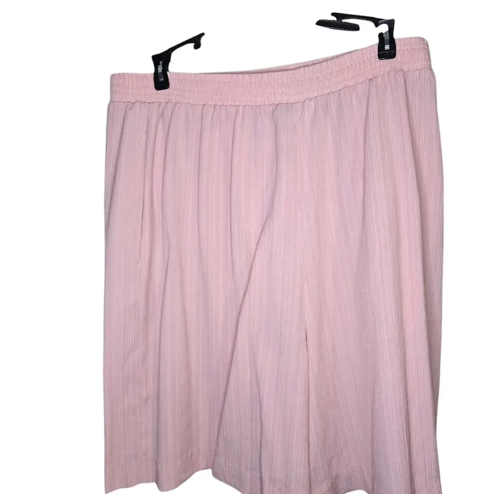 Joyce Med/Large Pink Elastic Waist High Rise Pleated Shorts [0232]